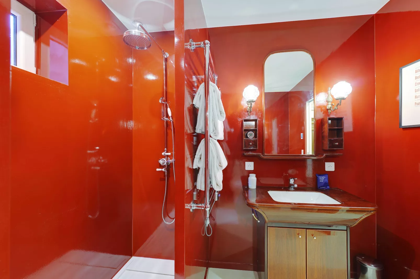 EM-13-MULLER-Niet-getagd