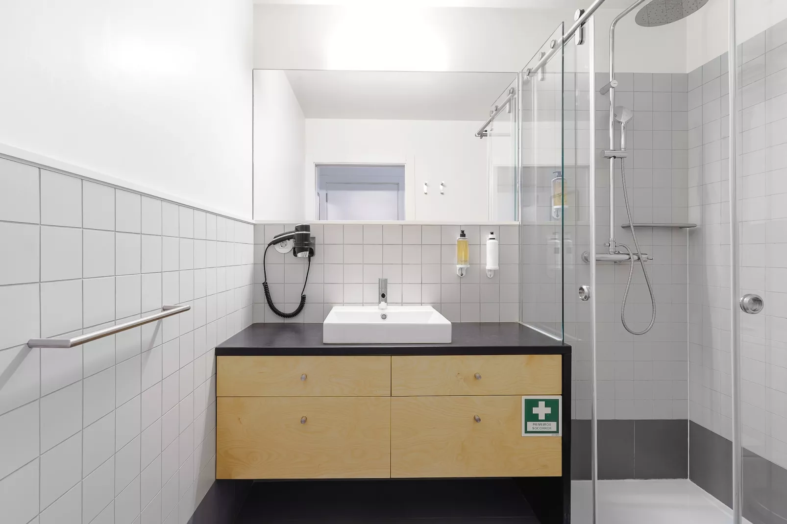 Iconic Nightlife Studio 304-Badkamer