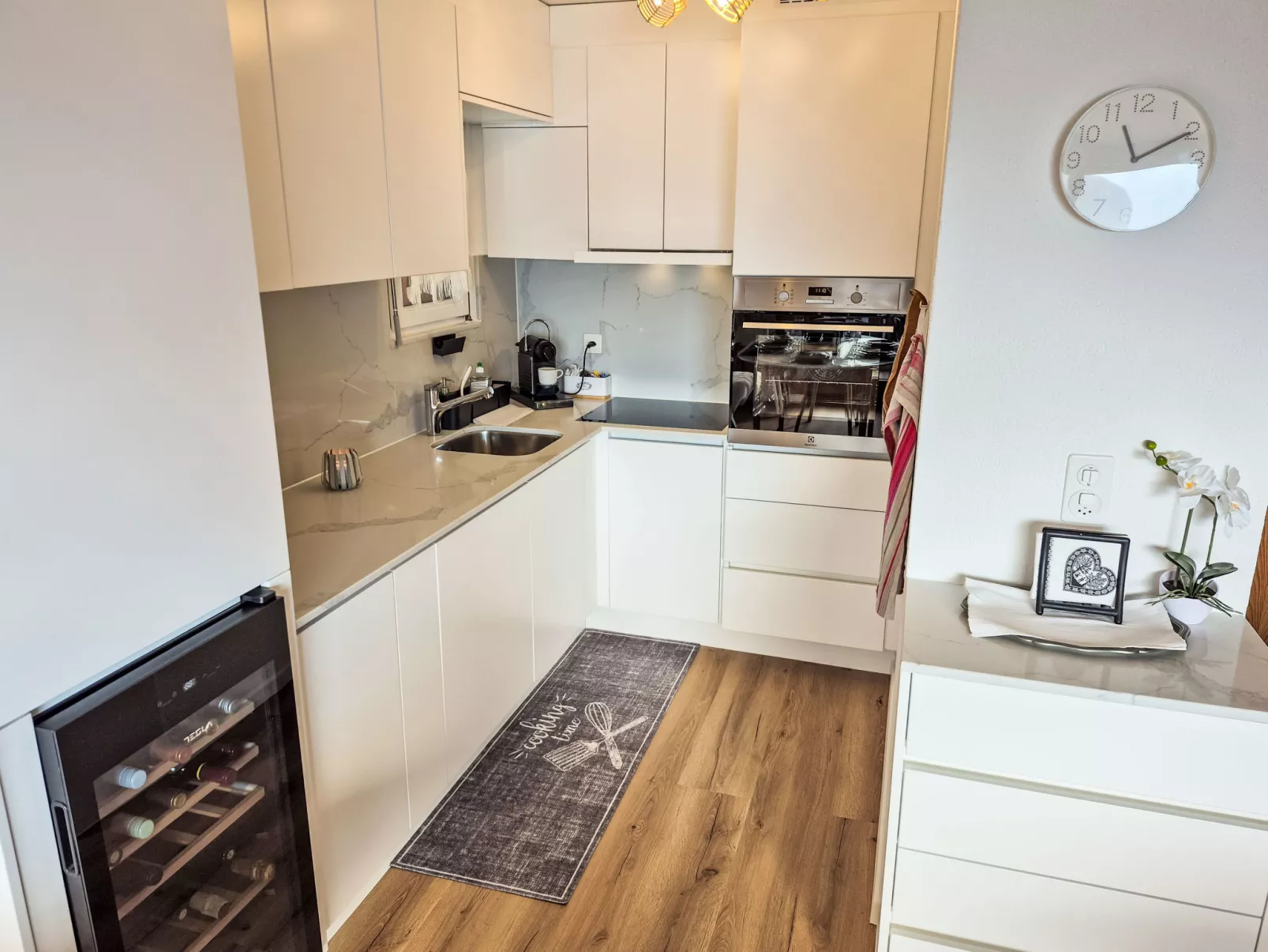 Les Thermalies 202-Binnen