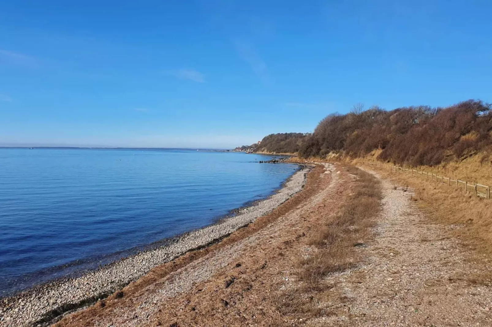 Stijlvolle Zeevilla op Ven-By Traum-Waterzicht