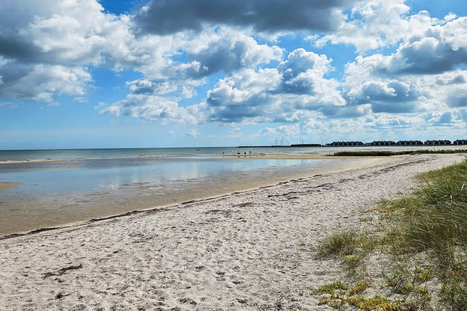 Luxe retraite met spa -- By Traum Ferienwohnungen-Waterzicht