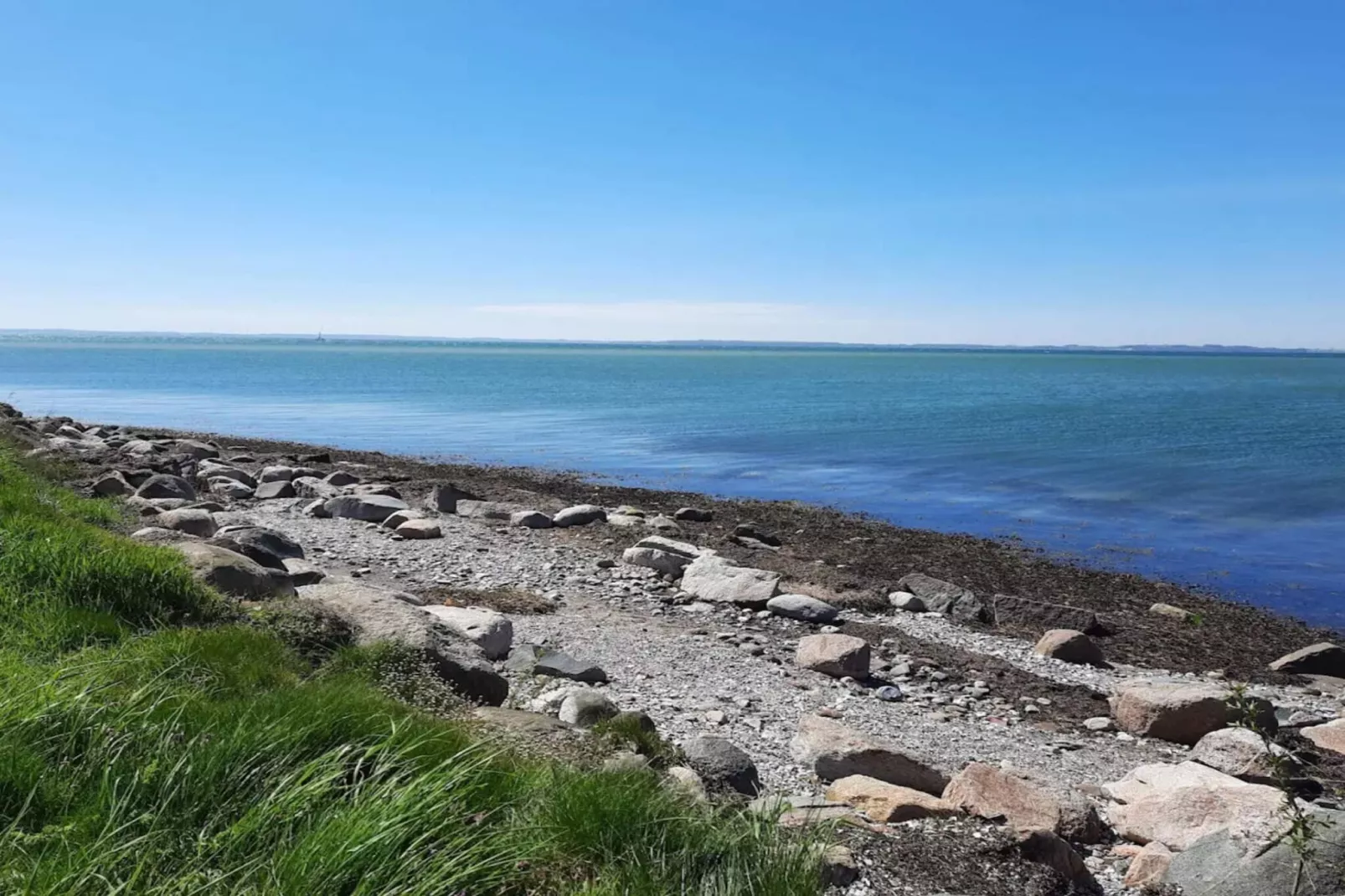 Strandgeluk met Sauna -- By Traum Ferienwohnungen-Waterzicht
