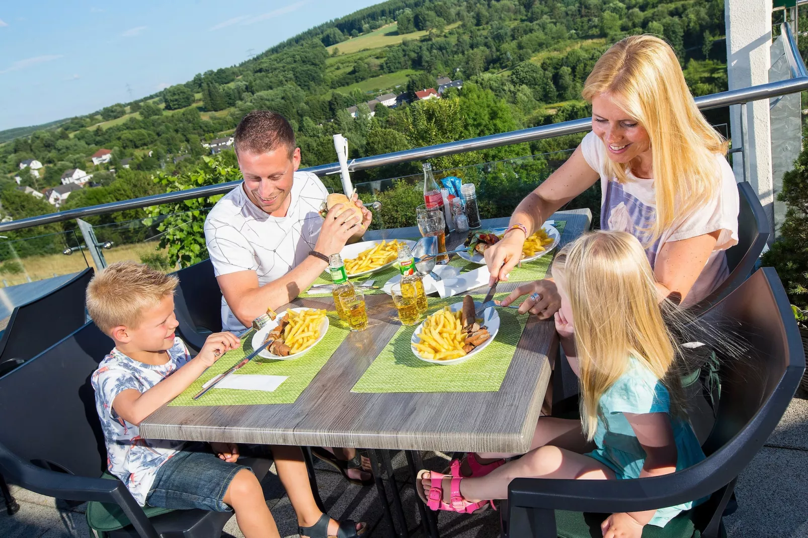 Eifelpark Kronenburger See 4-Parkfaciliteiten