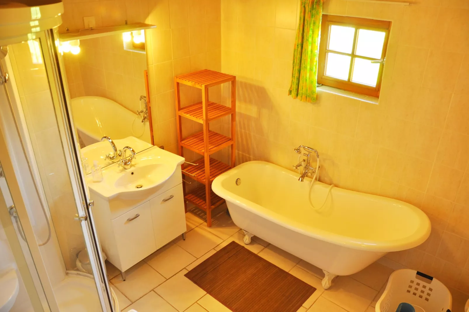 Gite Le Jonquet-Badkamer