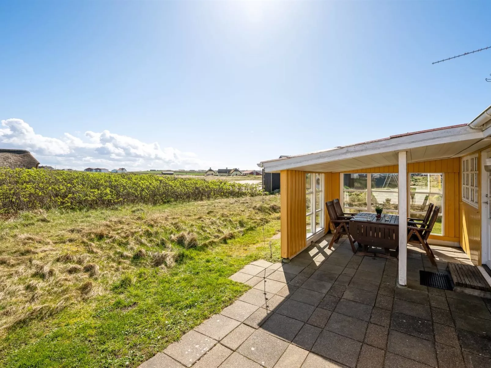 "Luiza" - 300m from the sea-Buiten