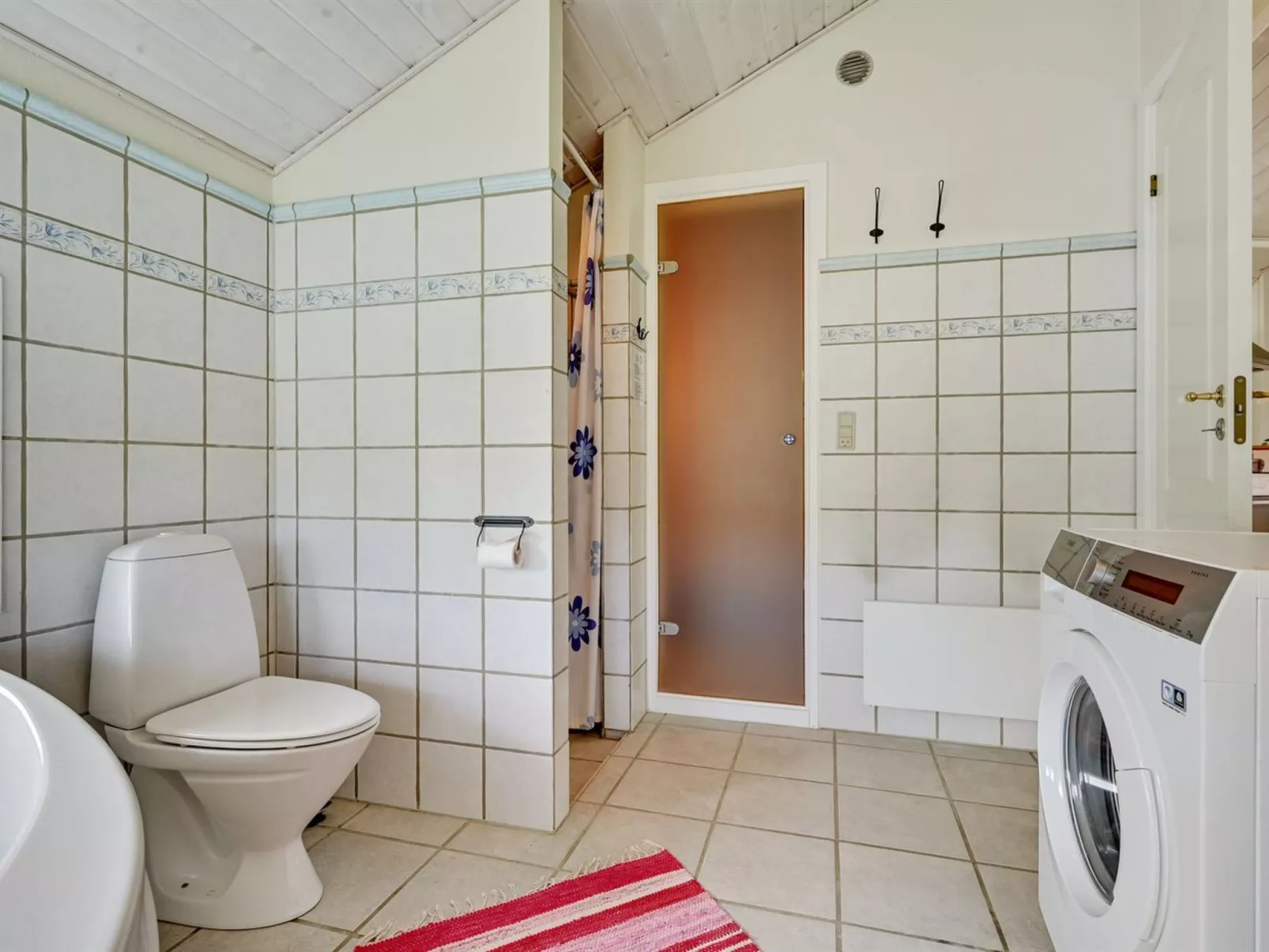 "Dyrken" - 200m from the sea-Binnen