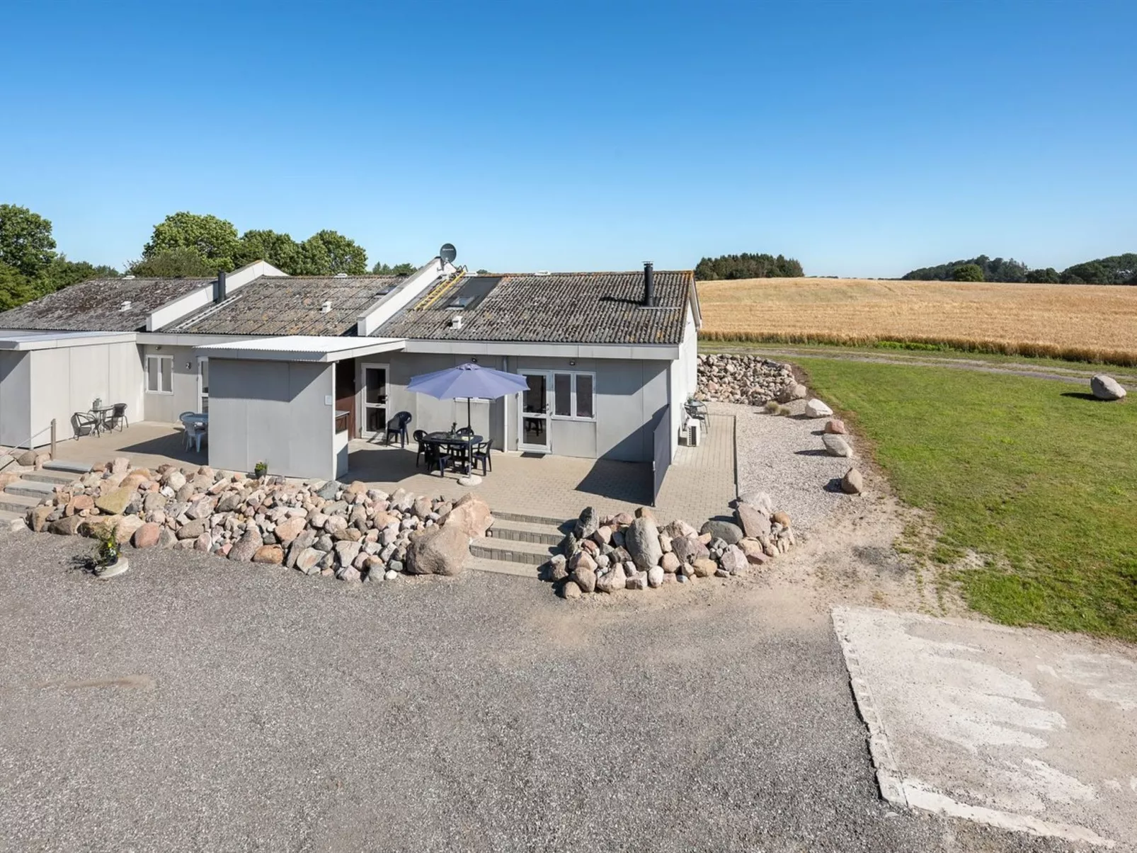 "Henne" - 2.5km from the sea-Buiten