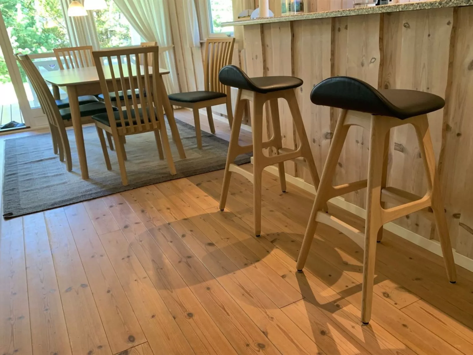 "Saana" - 700m from the sea-Binnen