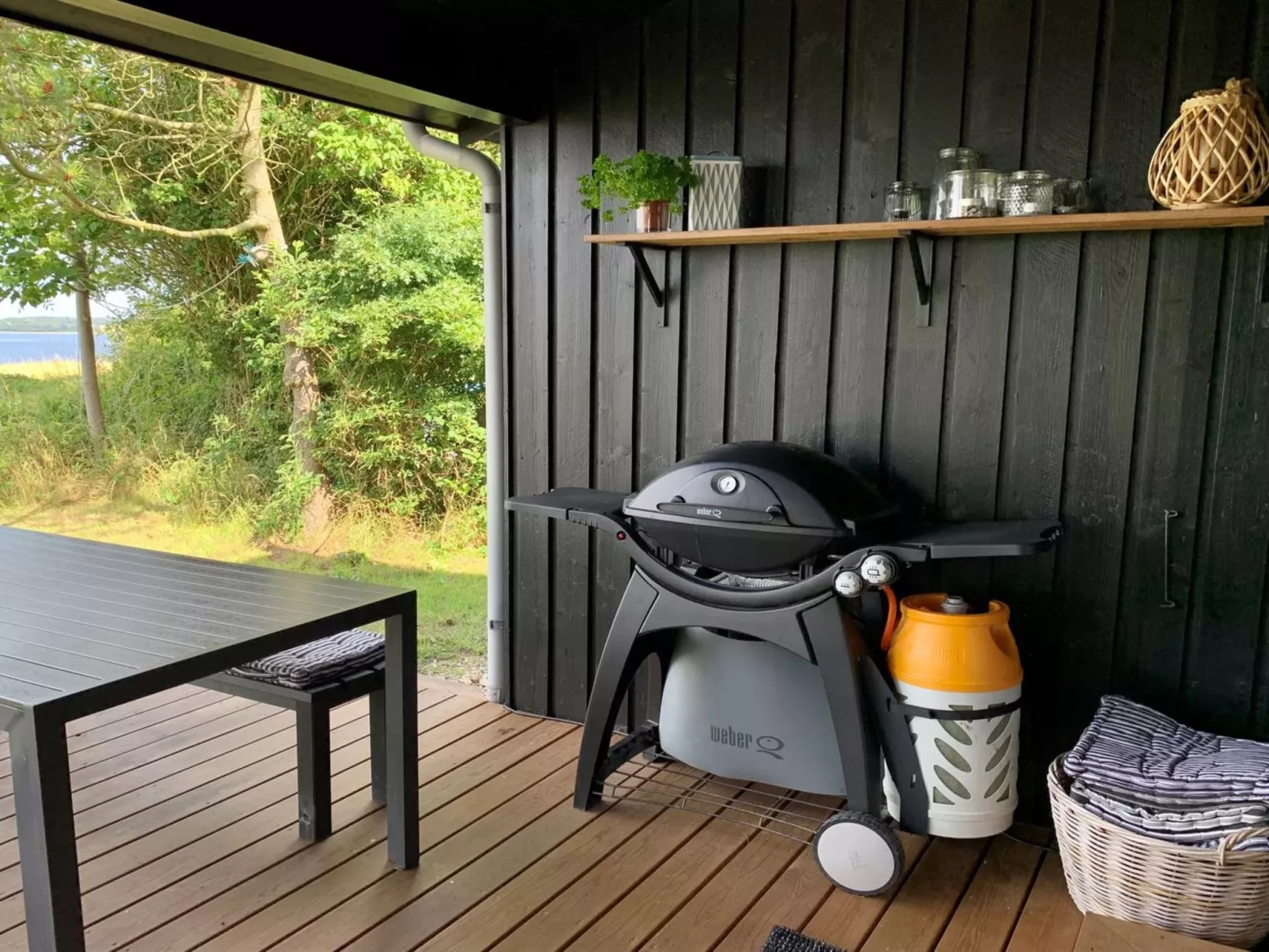 "Iadrik" - 85m to the fjord-Buiten