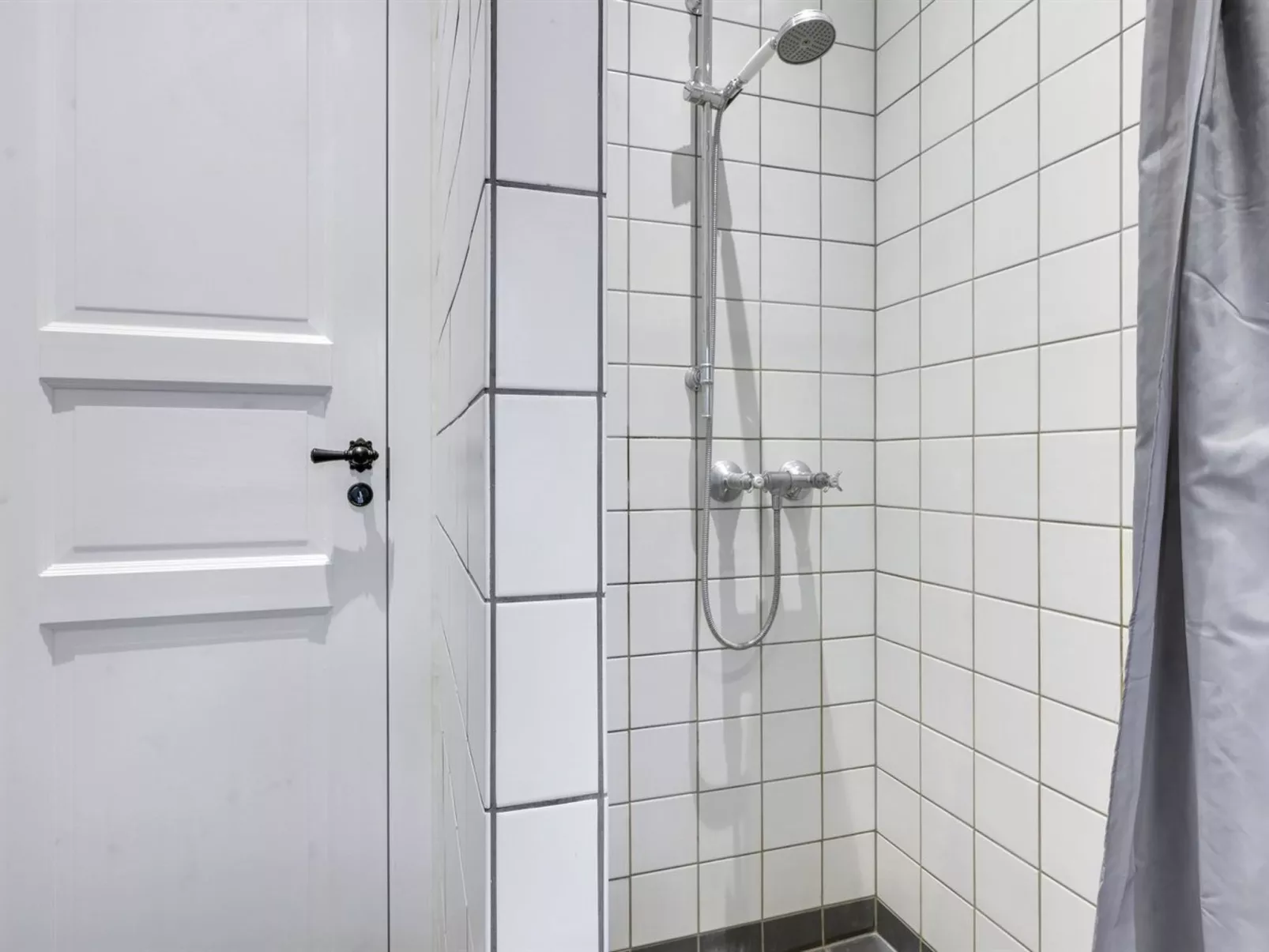 "Emely" - 700m from the sea-Binnen