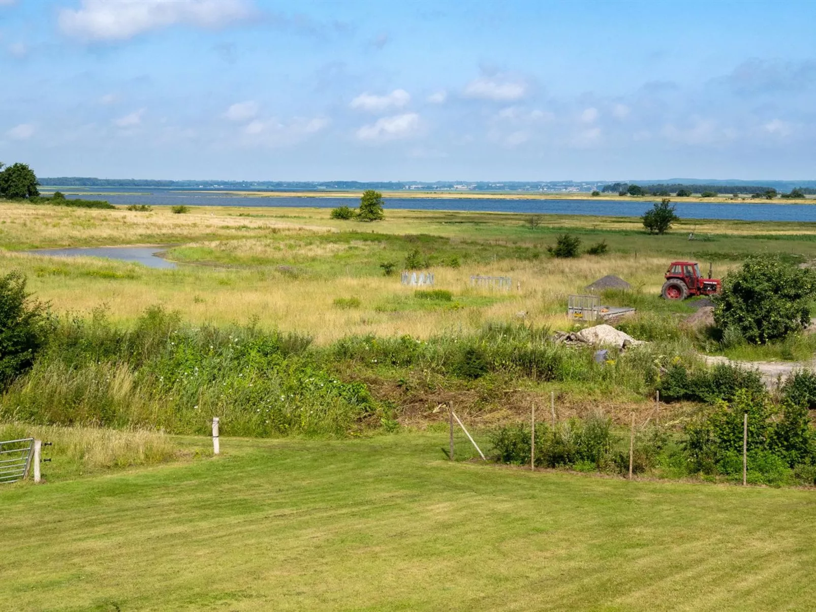 "Margareta" - 250m to the fjord-Buiten