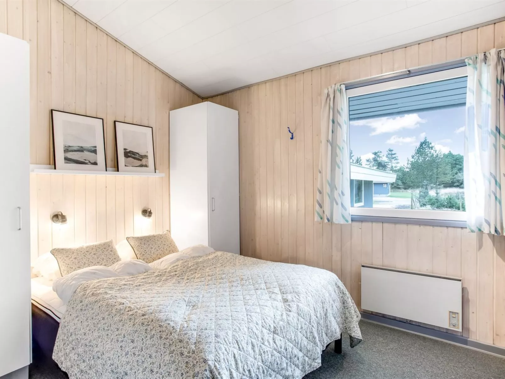 "Gunvor" - 1km from the sea-Binnen