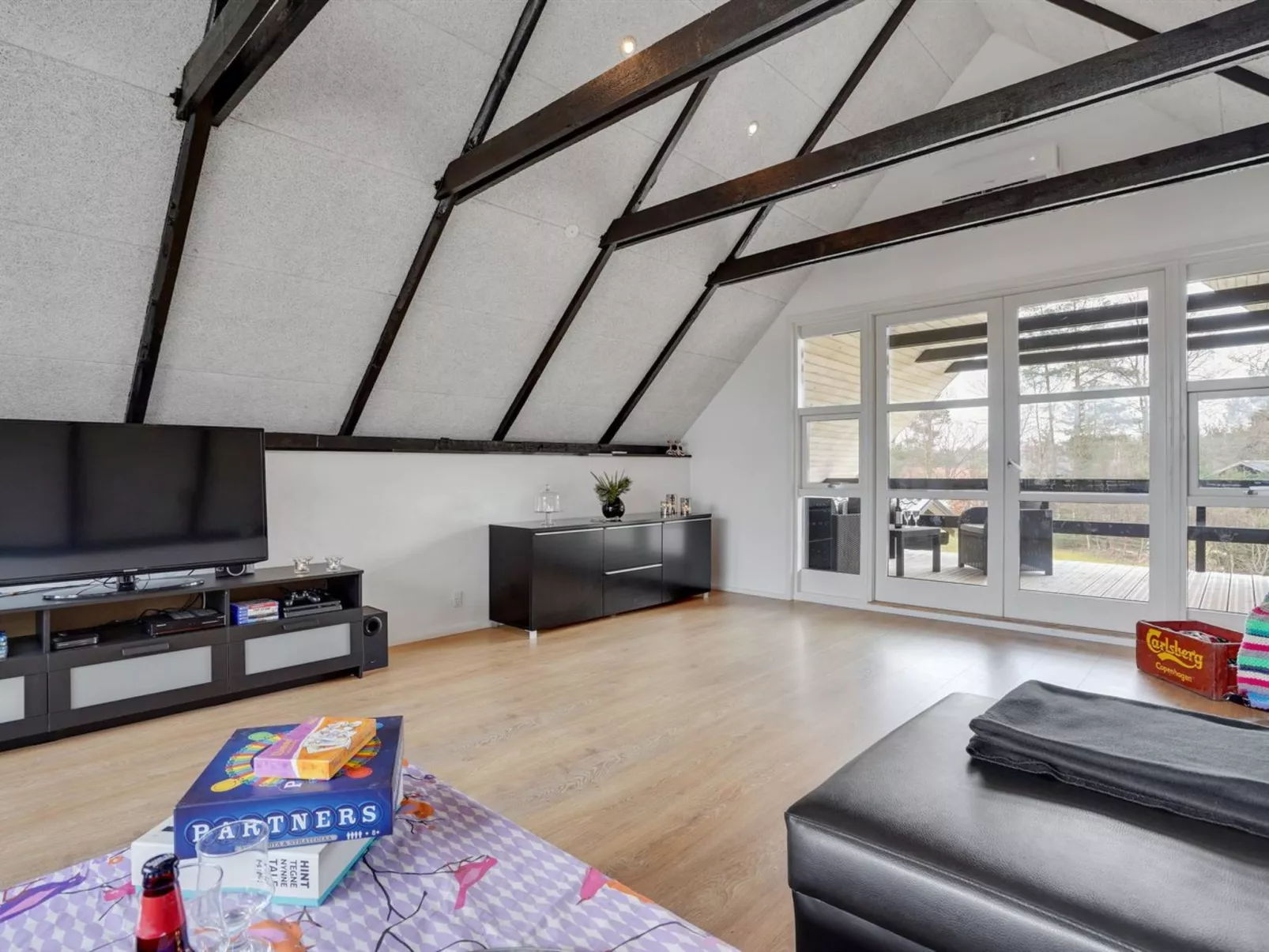 "Edith" - 1km from the sea-Binnen