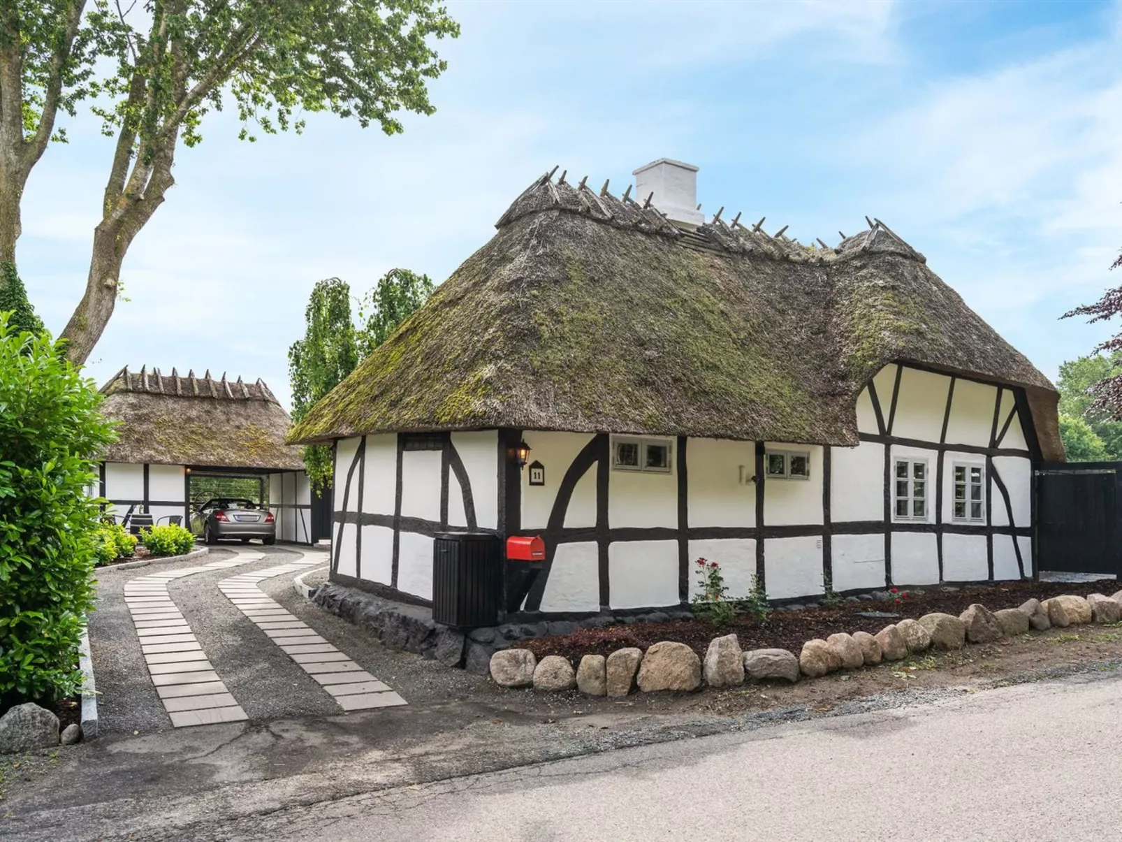 "Maileen" - 2.1km to the fjord-Buiten