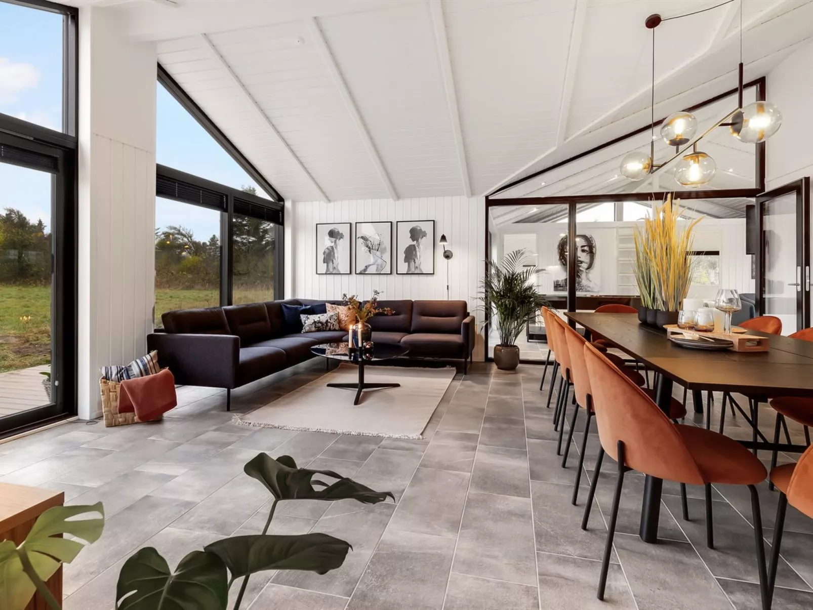 "Sasja" - 1.5km from the sea-Binnen