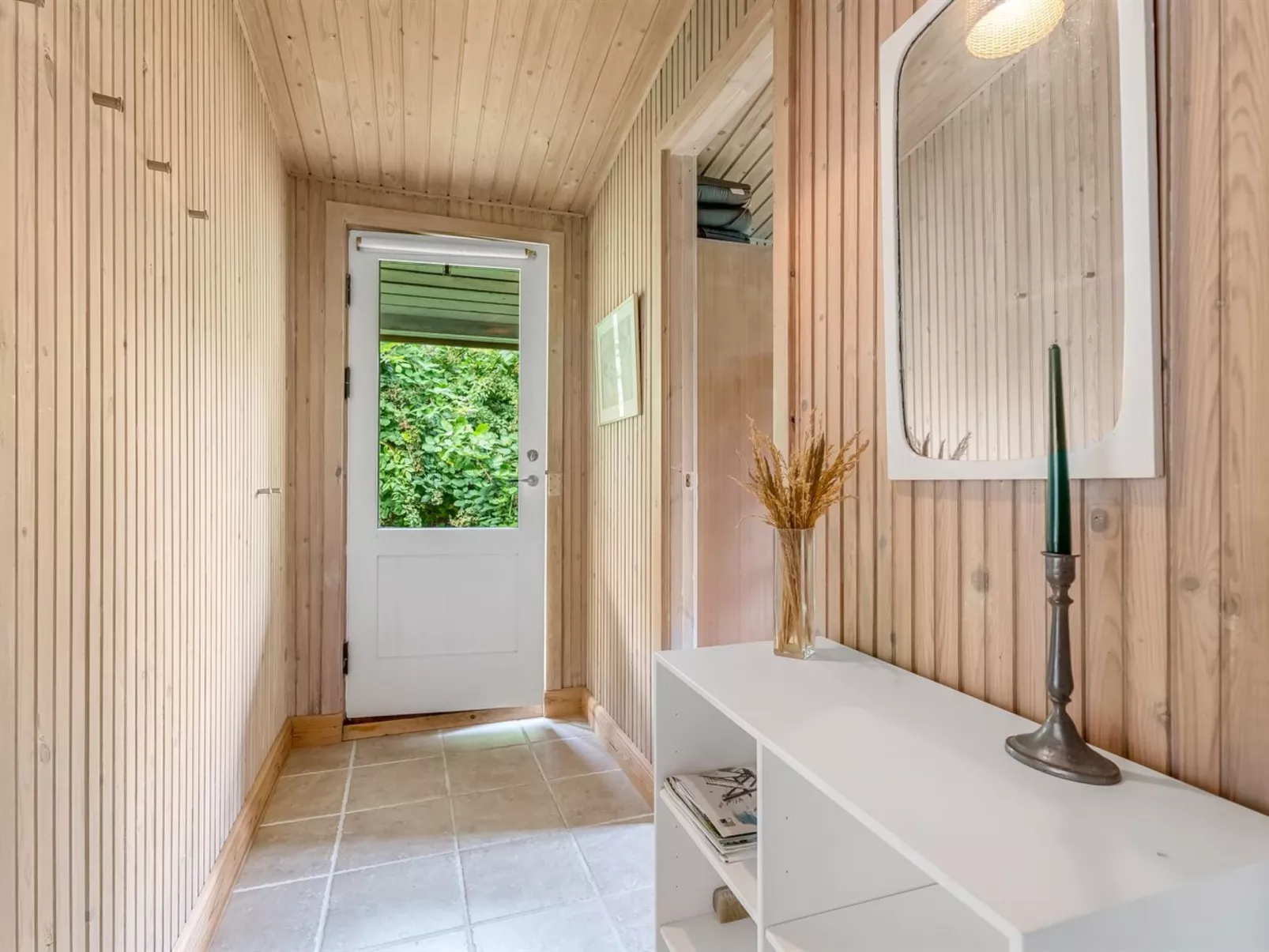 "Tineke" - 200m from the sea-Binnen