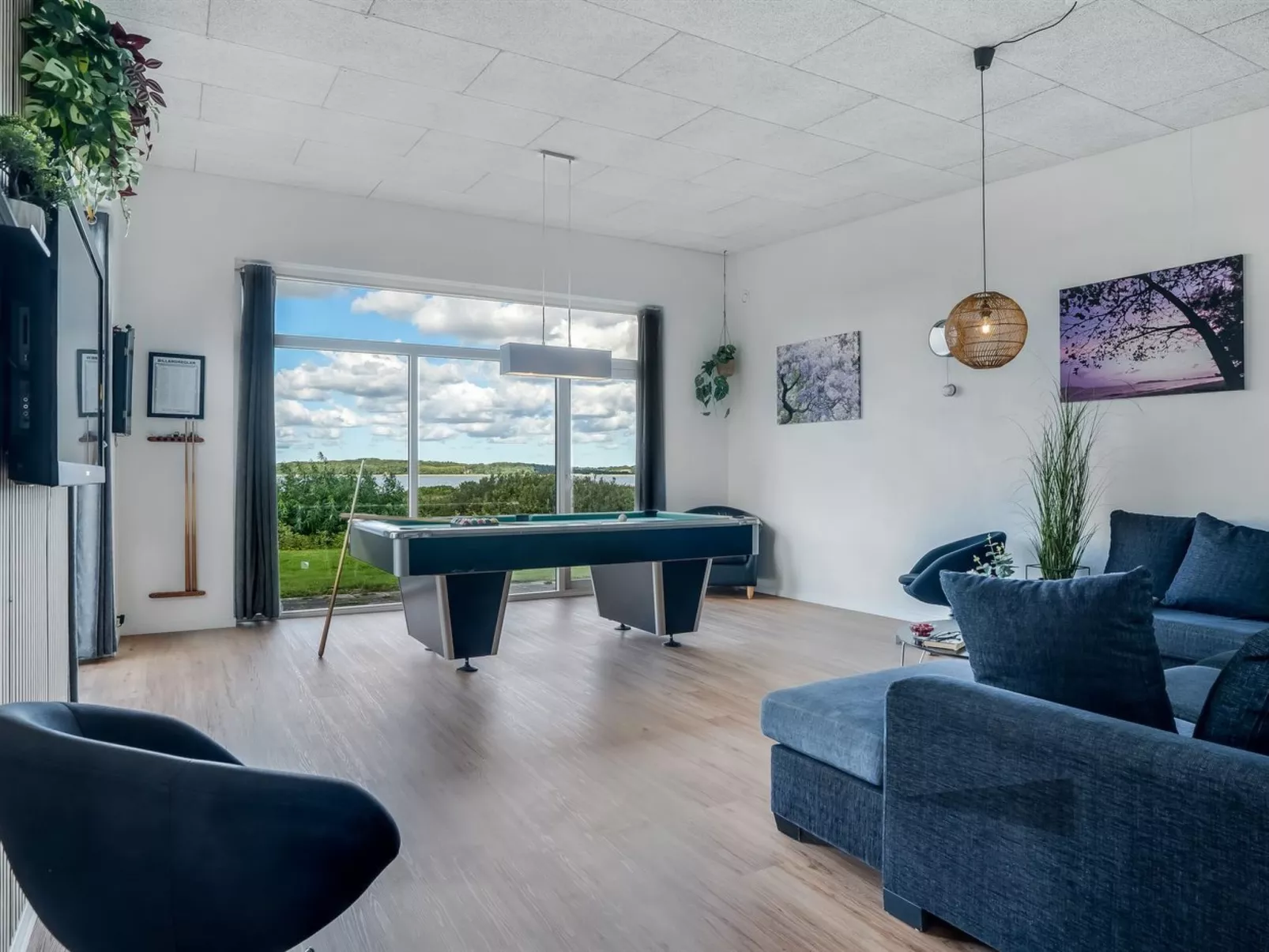 "Eloise" - 50m to the fjord-Binnen