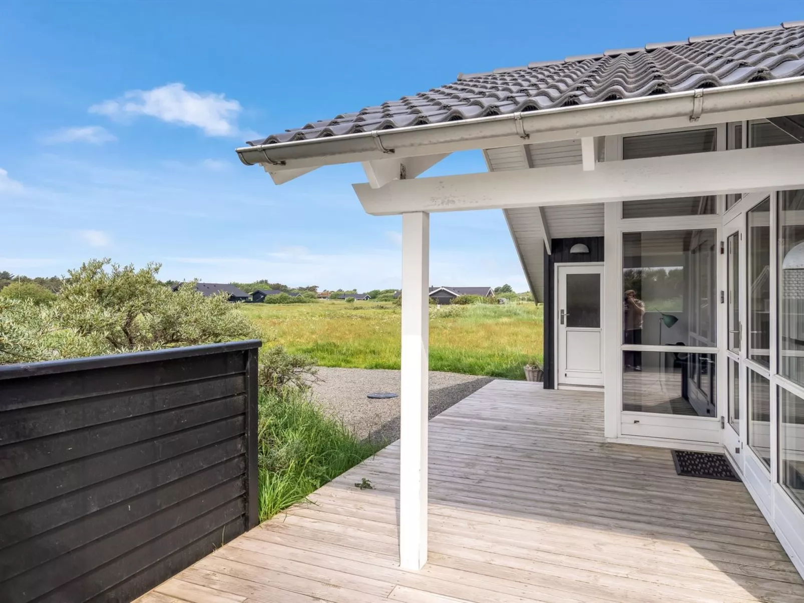 "Frejdis" - 1.1km from the sea-Buiten