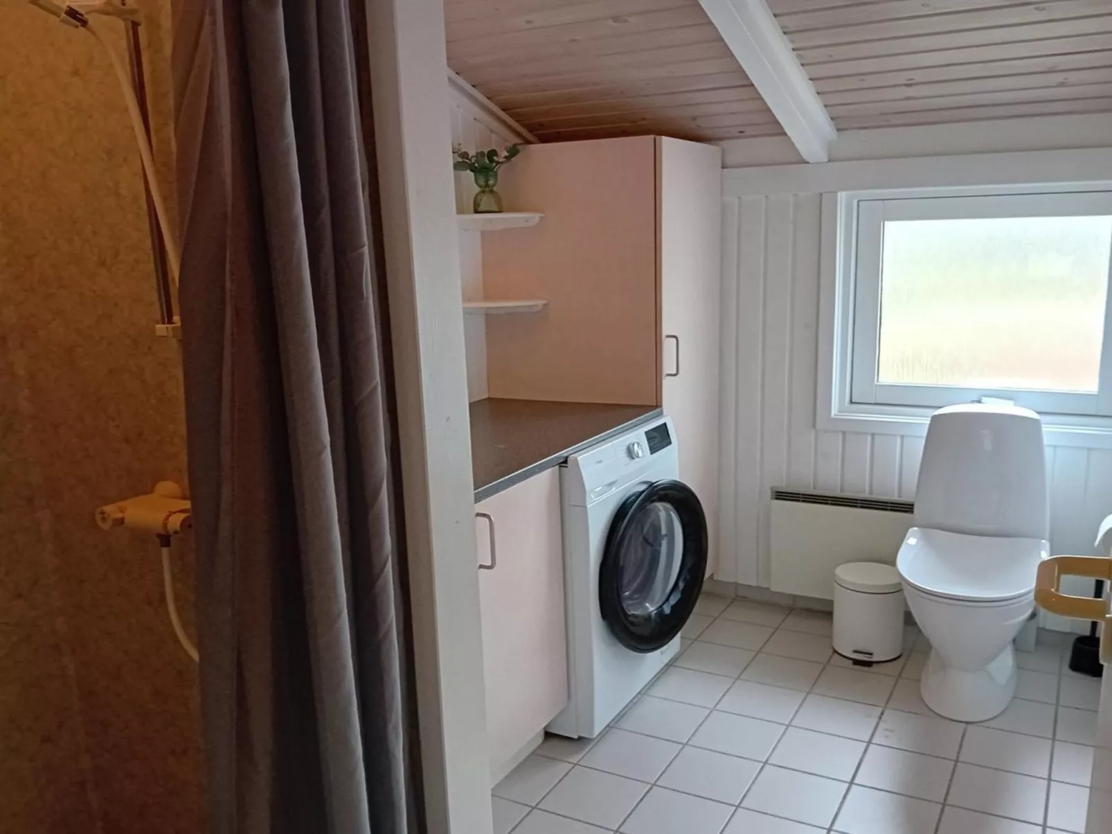 "Eldmar" - 500m from the sea-Binnen