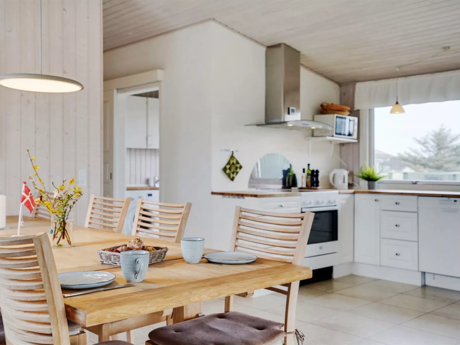 "Elco" - 450m from the sea-Binnen