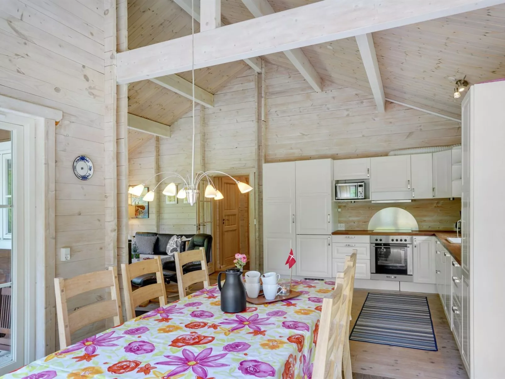 "Rosamunde" - 1.3km from the sea-Binnen