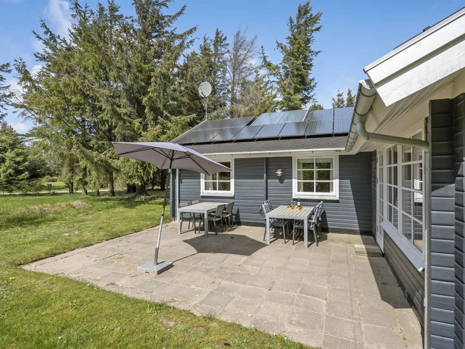 "Vaska" - 550m from the sea-Buiten