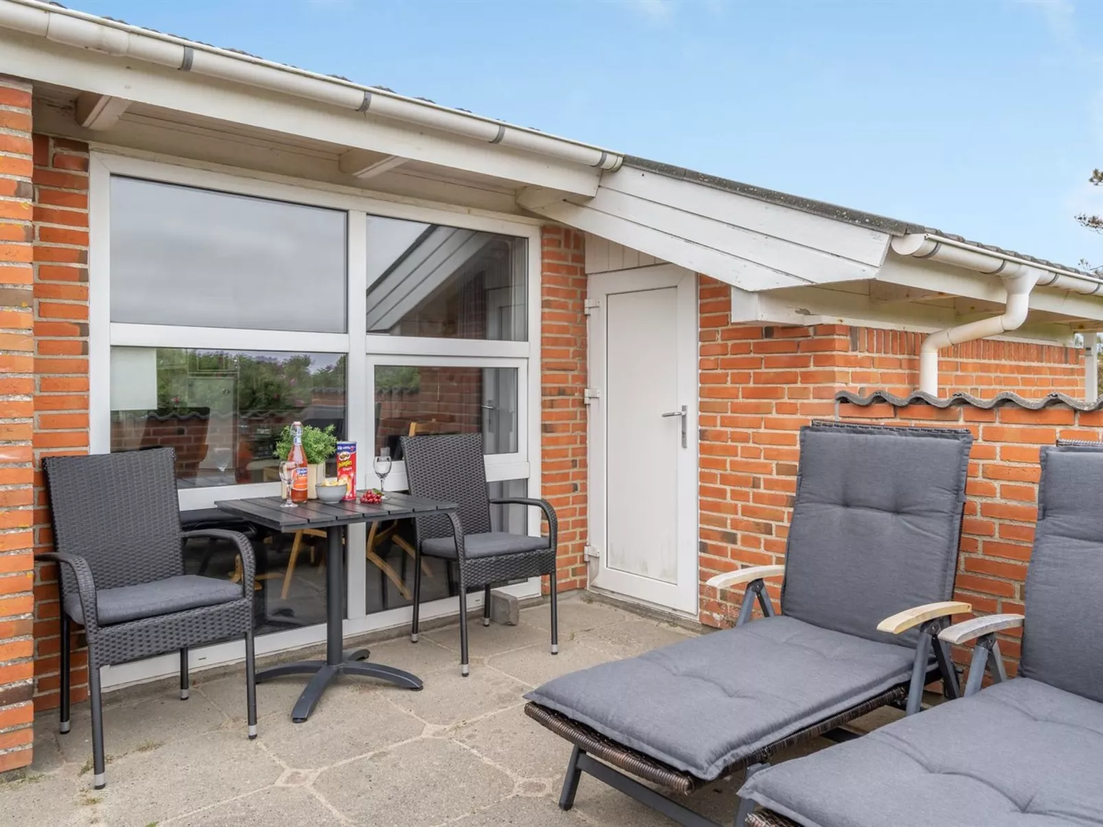 "Solina" - 500m from the sea-Buiten