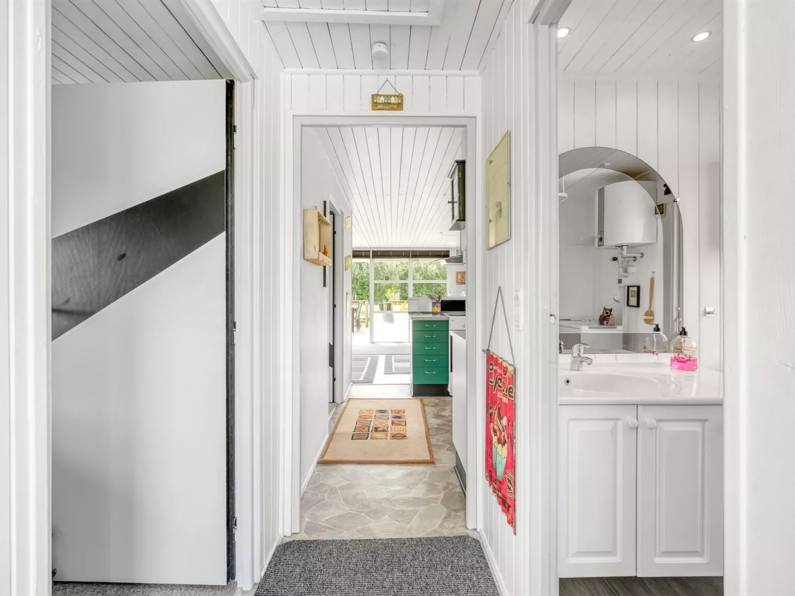 "Fritzie" - 600m to the fjord-Binnen