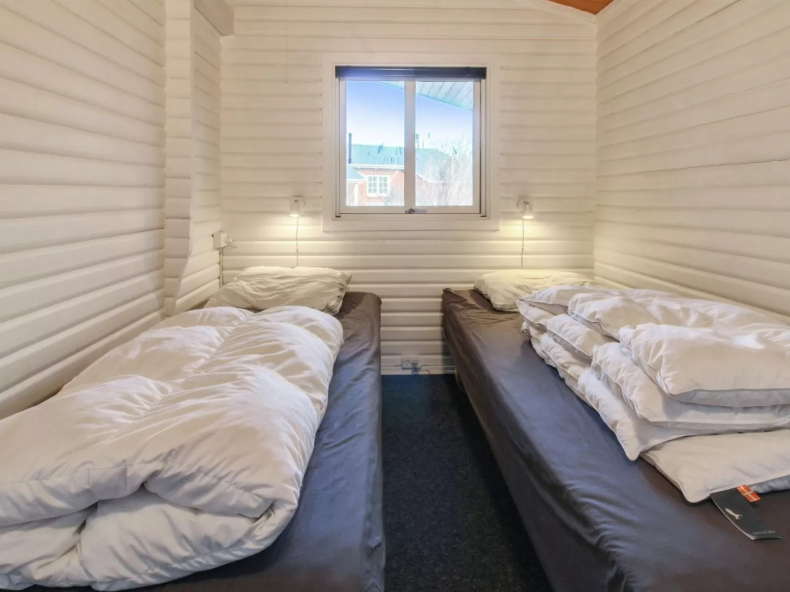 "Hendrine" - 500m from the sea-Binnen