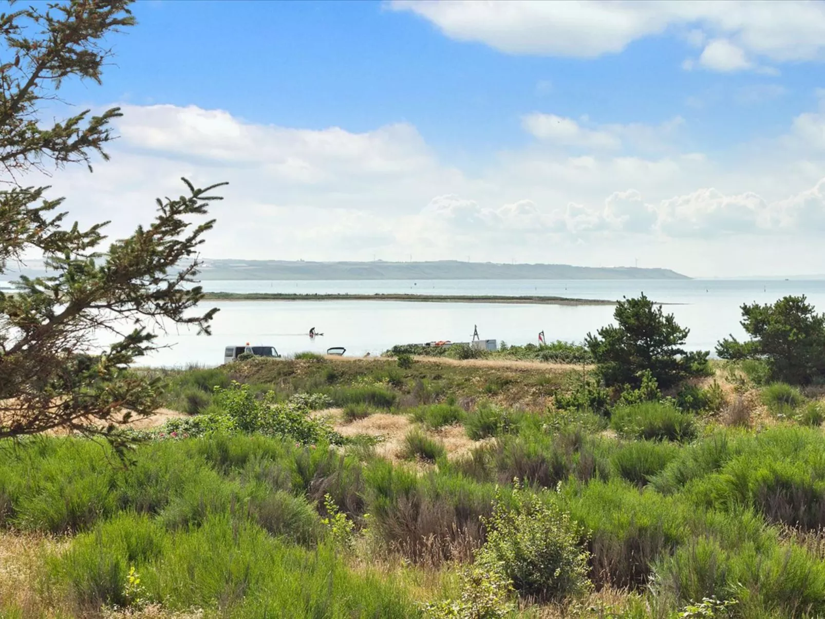 "Hubertine" - 100m to the fjord-Buiten