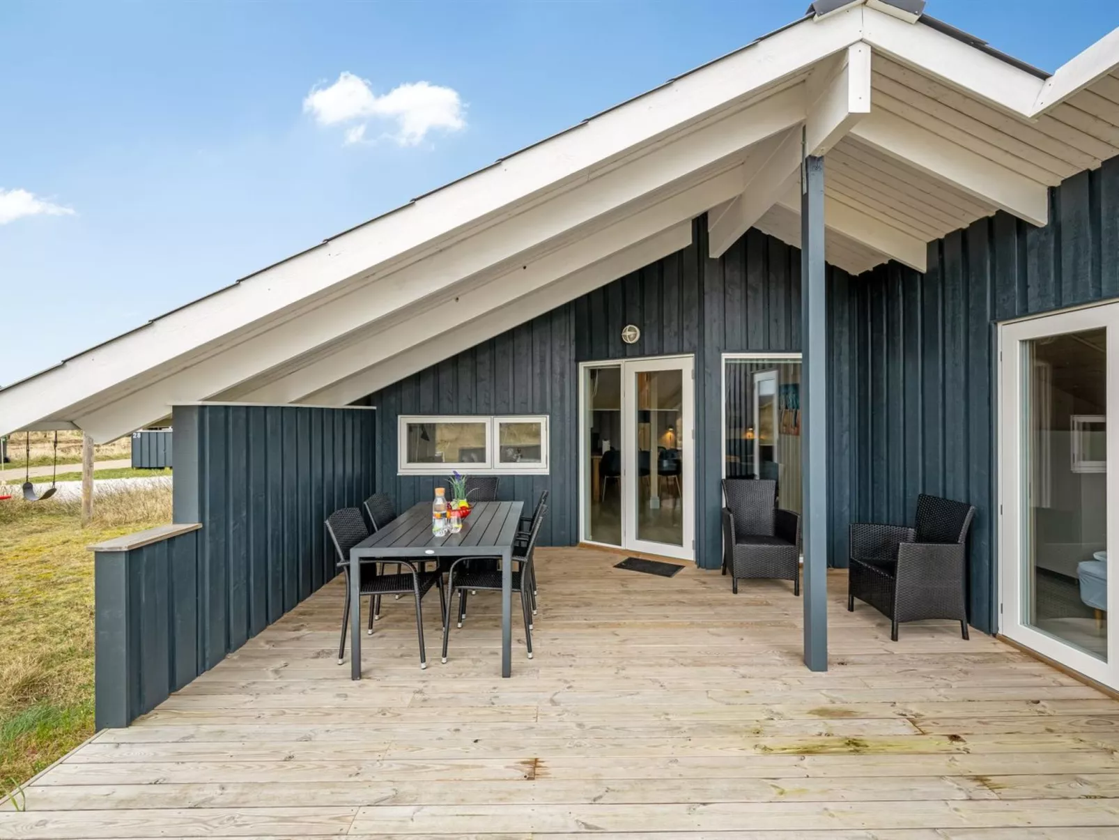 "Estella" - 500m to the fjord-Buiten