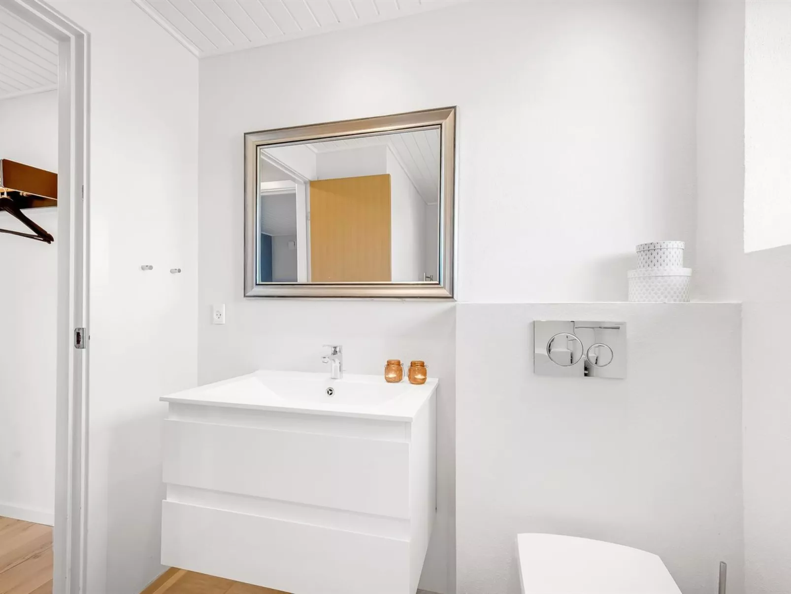 "Stinna" -  from the sea-Binnen