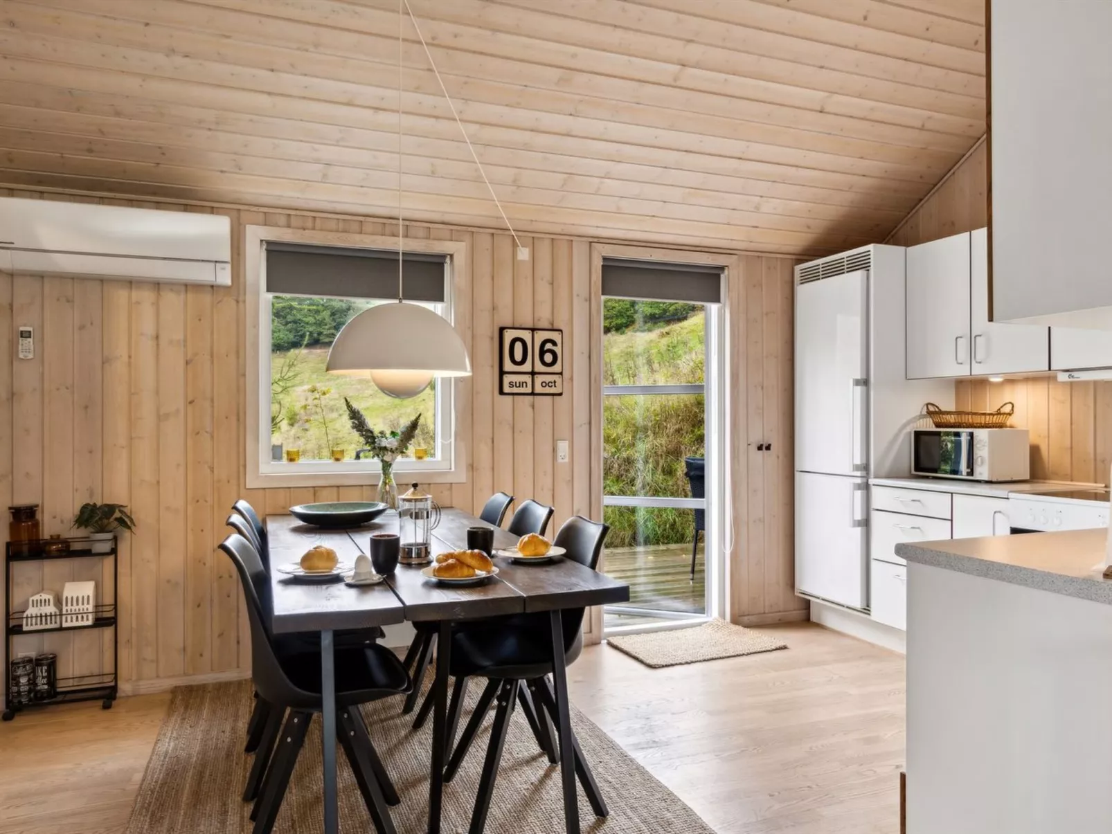 "Benno" - 2.1km from the sea-Binnen