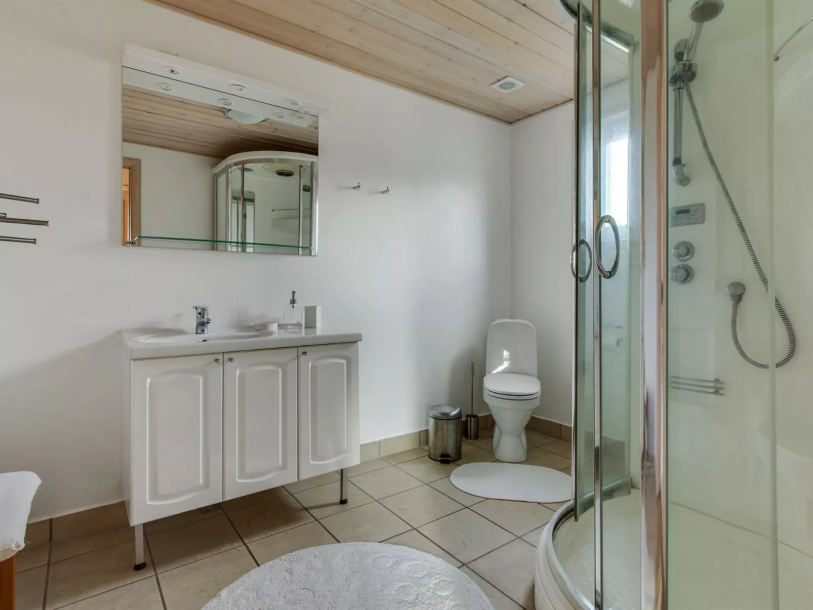 "Abelone" - 150m from the sea-Binnen