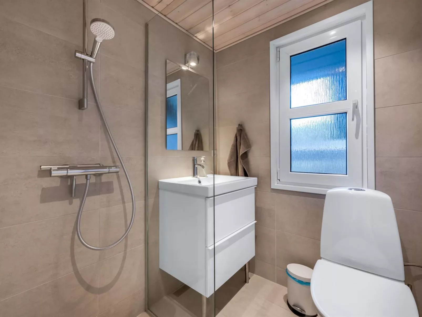 "Yuma" - 1km from the sea-Binnen