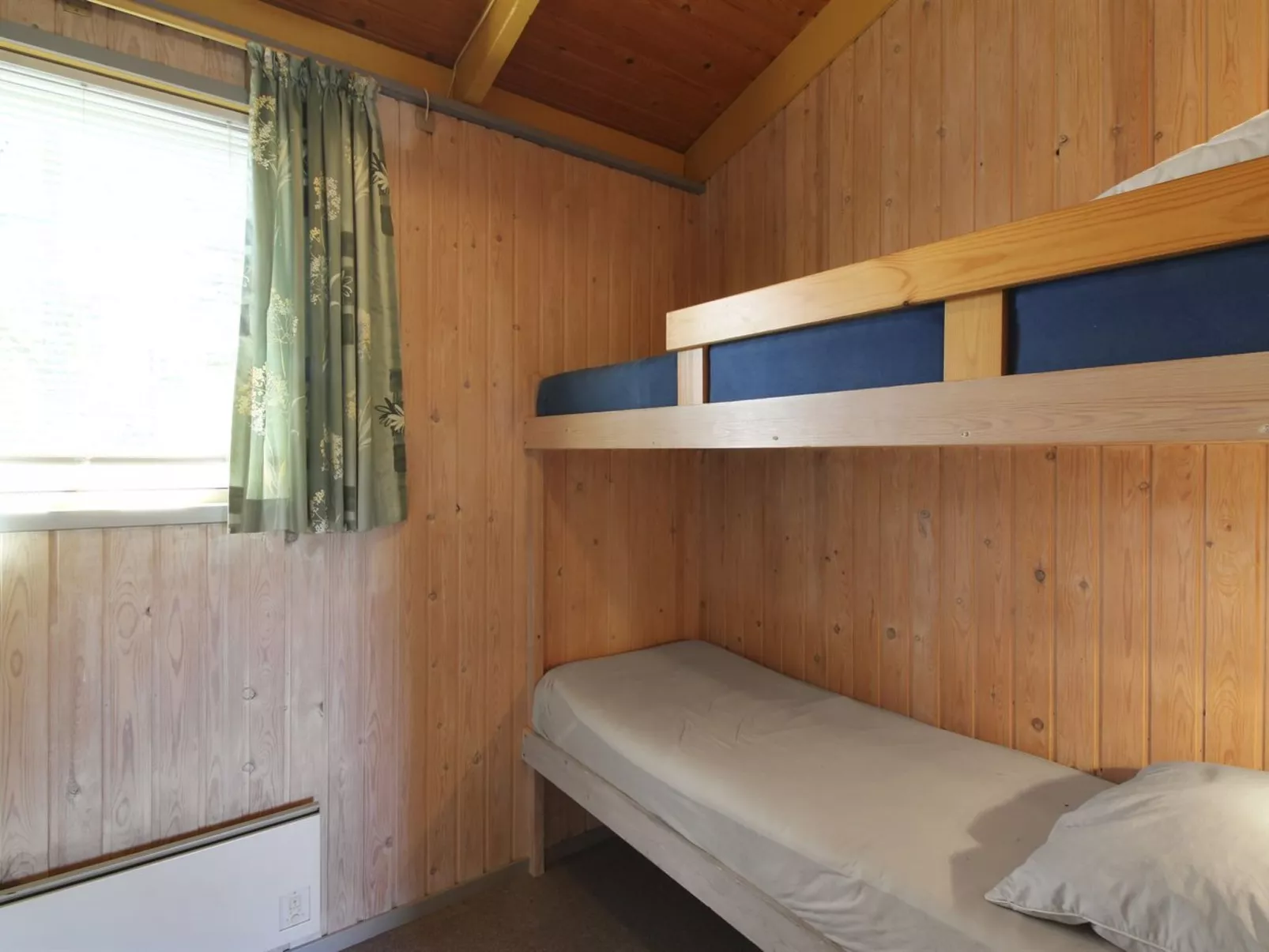 "Sonya" - 1km from the sea-Binnen