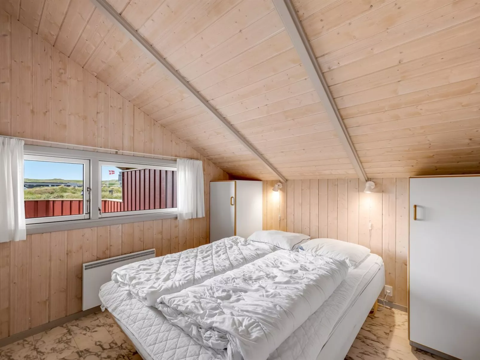 "Tuure" -  from the sea-Binnen