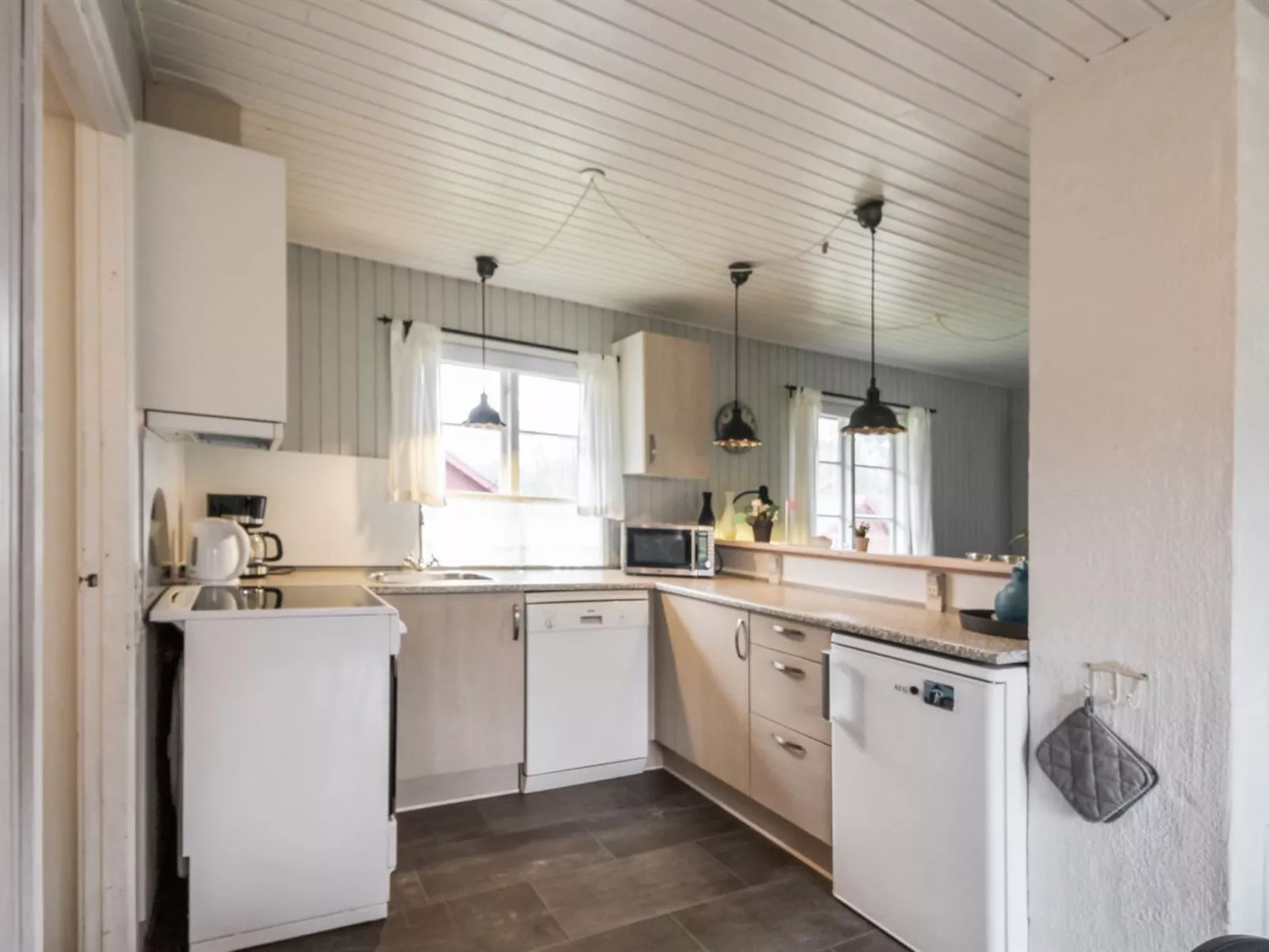 "Loke" - 300m from the sea-Binnen