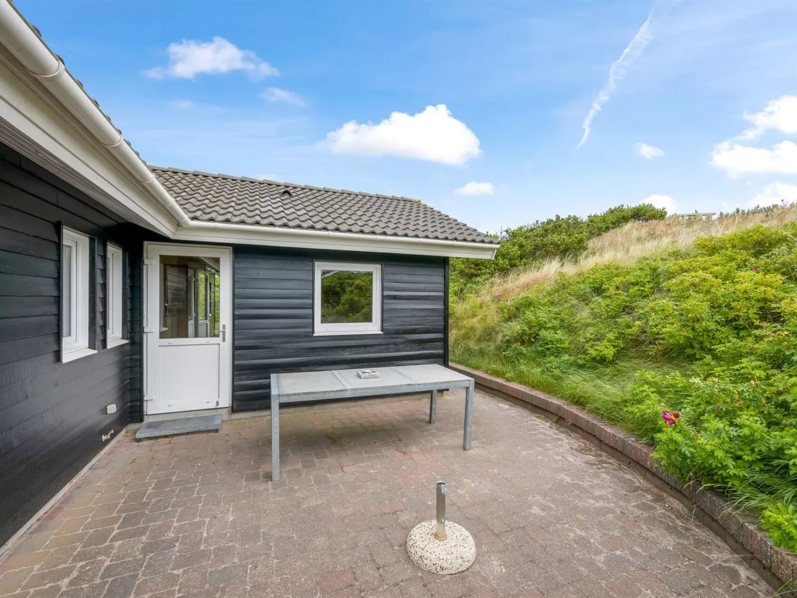 "Eugenie" - 450m from the sea-Buiten