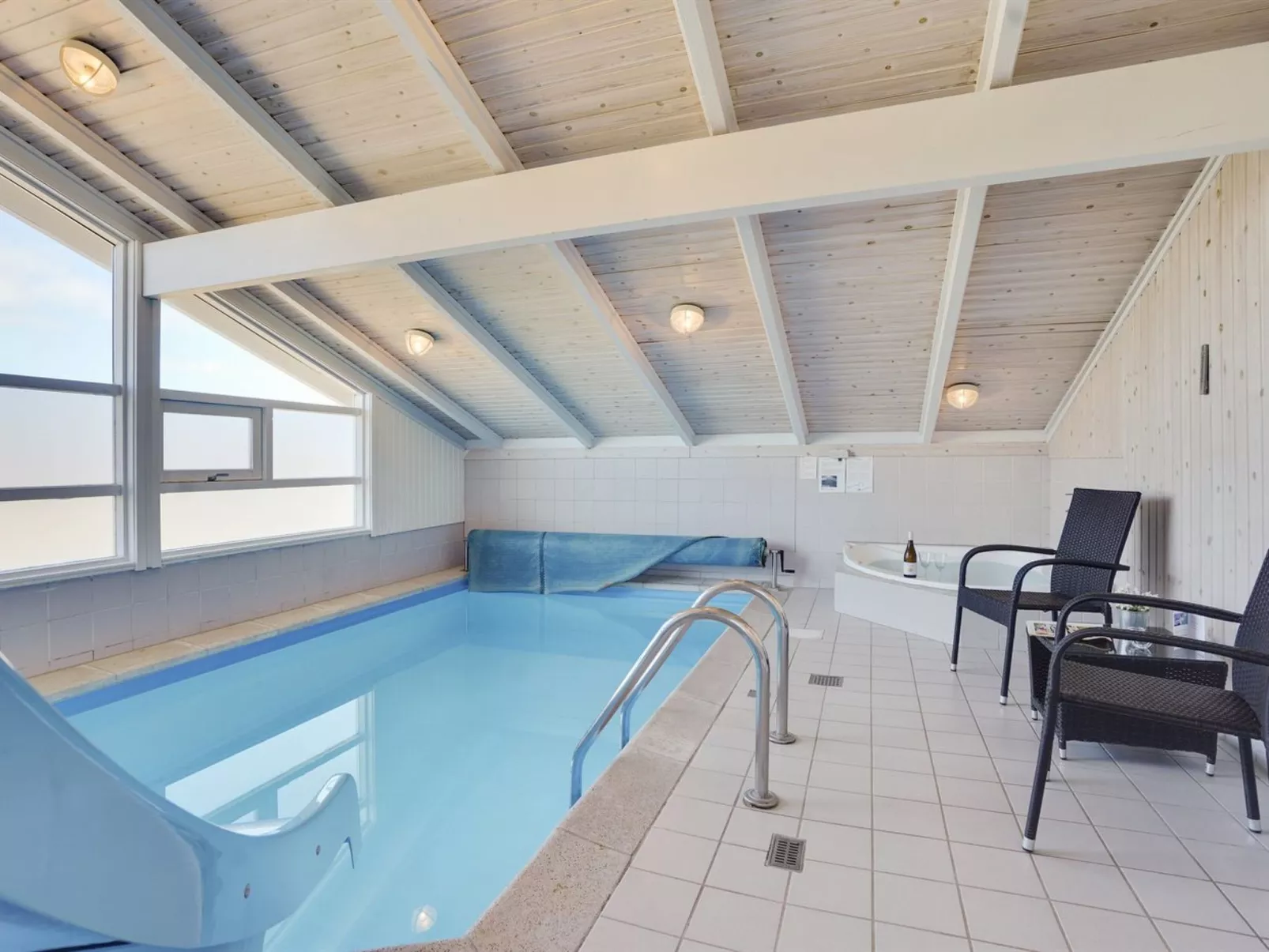 "Galatia" - 500m from the sea-Binnen