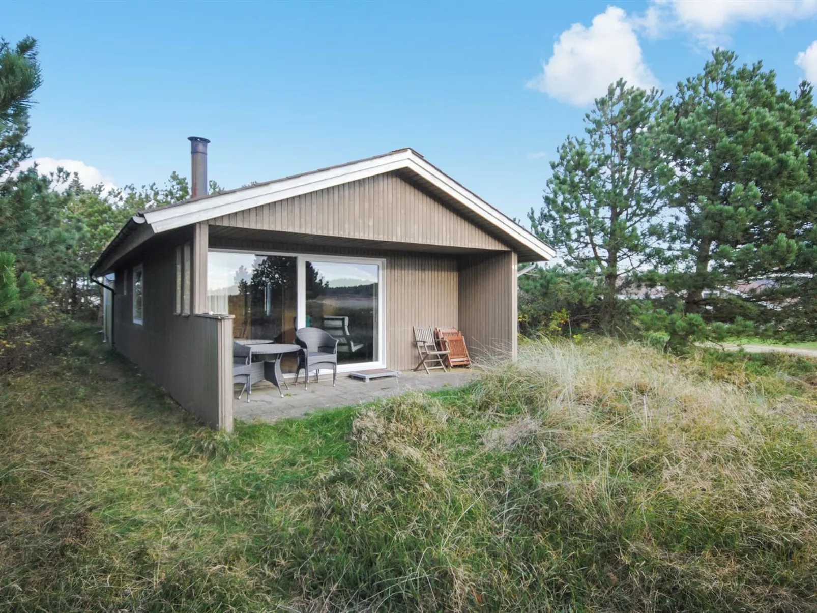 "Tuovi" - 800m from the sea-Buiten