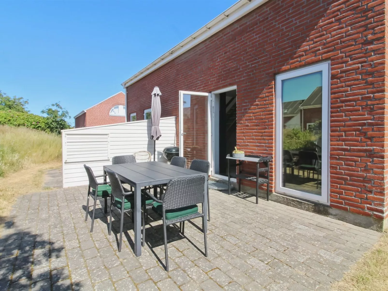 "Nase" - 2km from the sea - Buiten