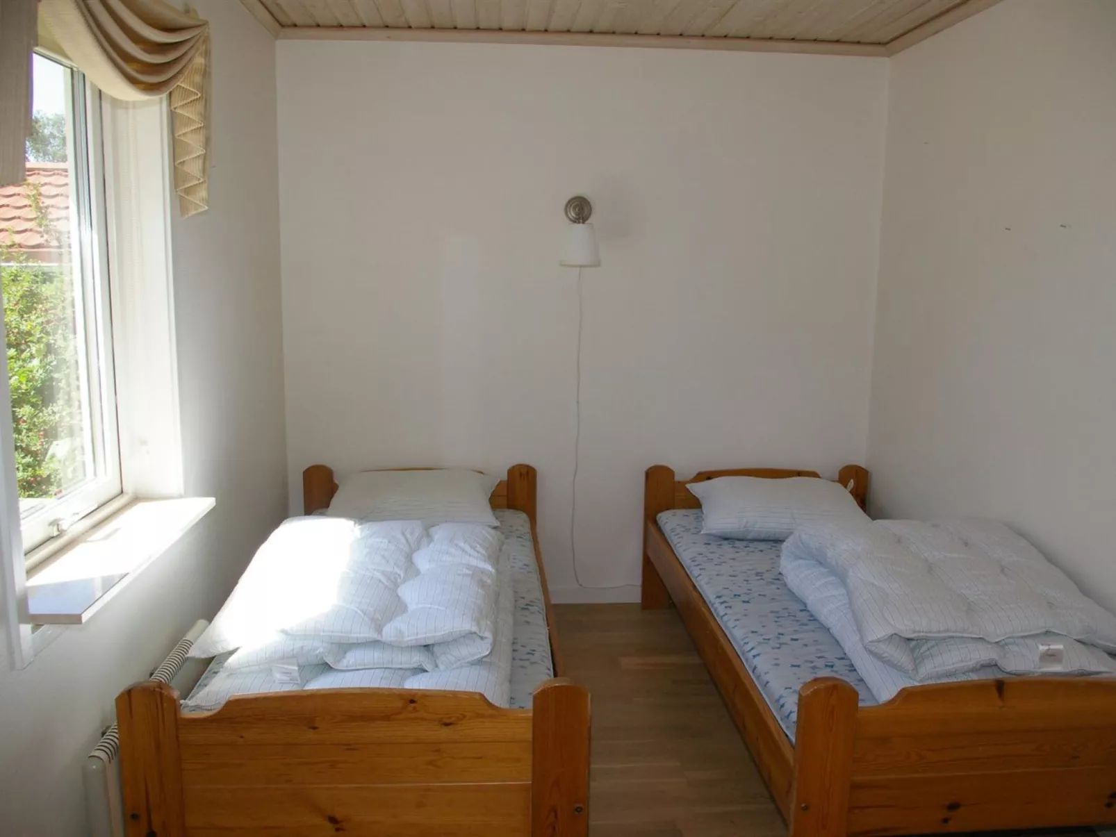 "Veikko" - 150m from the sea-Binnen