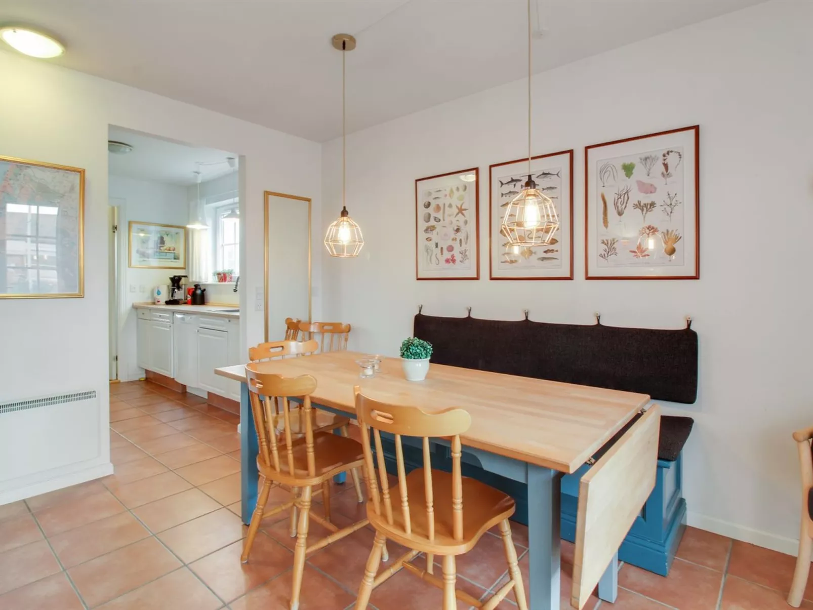 "Guthir" - 1.2km from the sea-Binnen