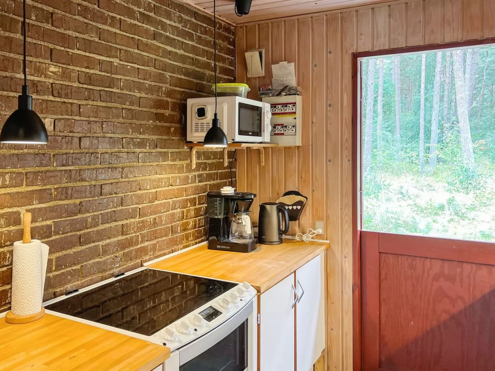 "Chenoa" - 200m from the sea-Binnen