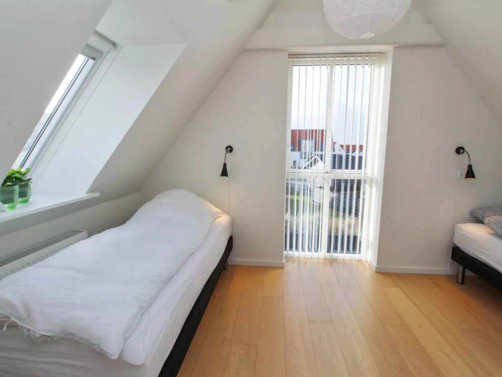 "Gisken" - 600m from the sea-Binnen