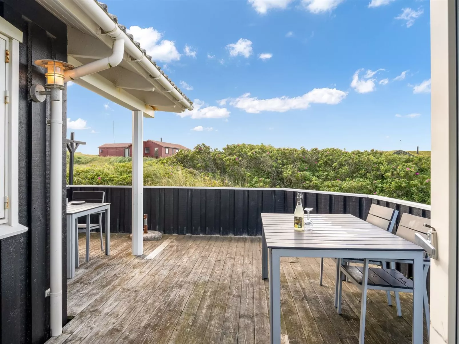 "Kasperi" - 250m from the sea-Buiten