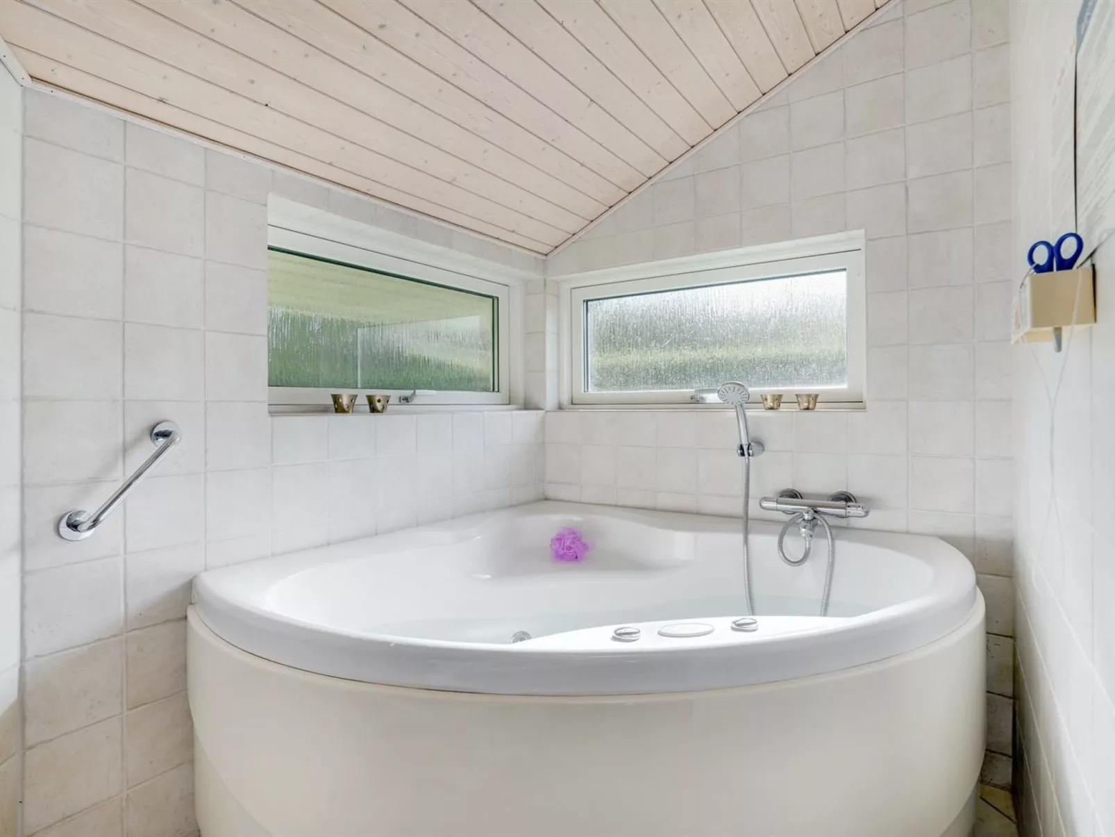 "Olina" - 1km from the sea-Binnen