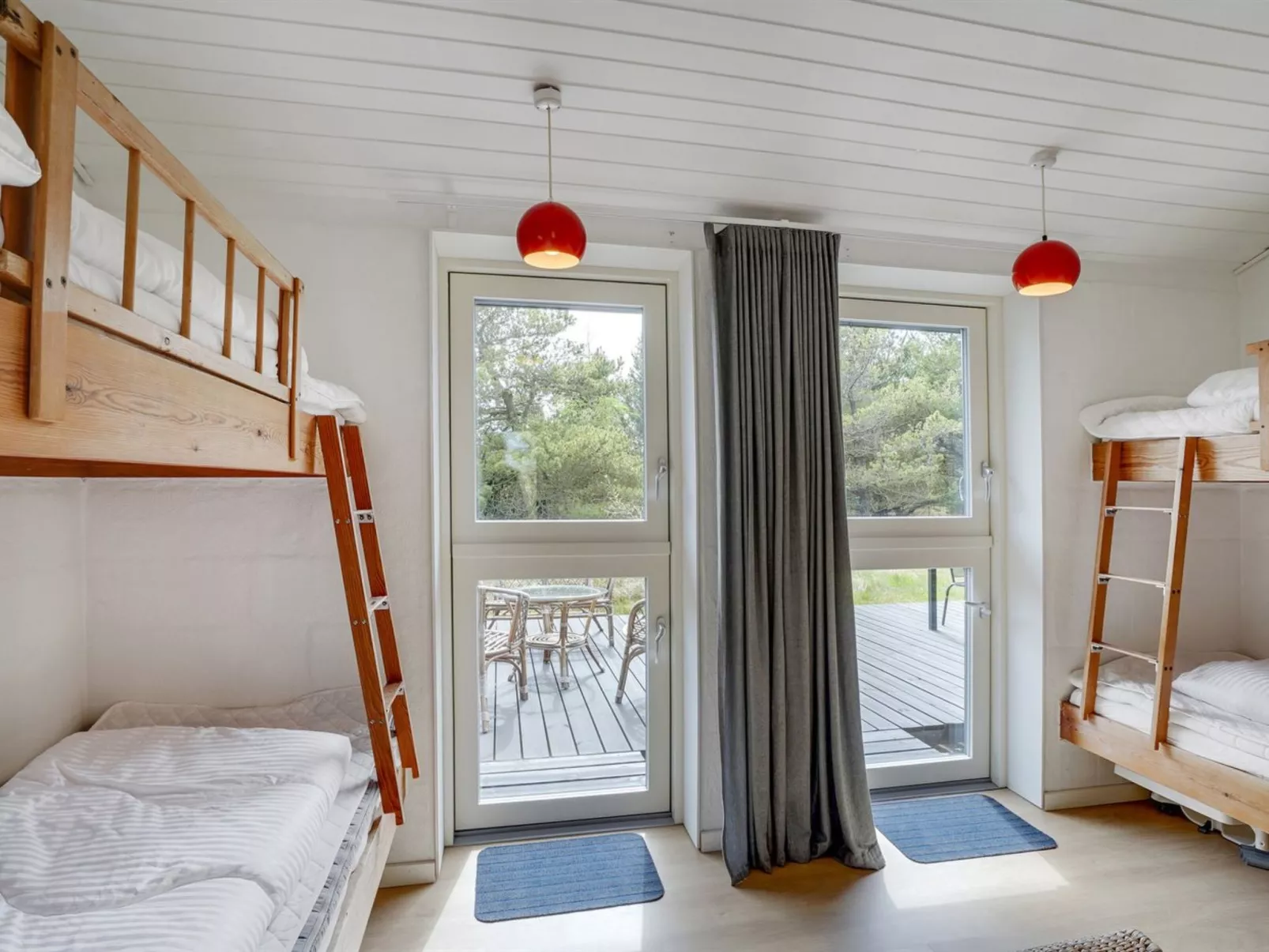 "Fidelia" - 800m from the sea-Binnen