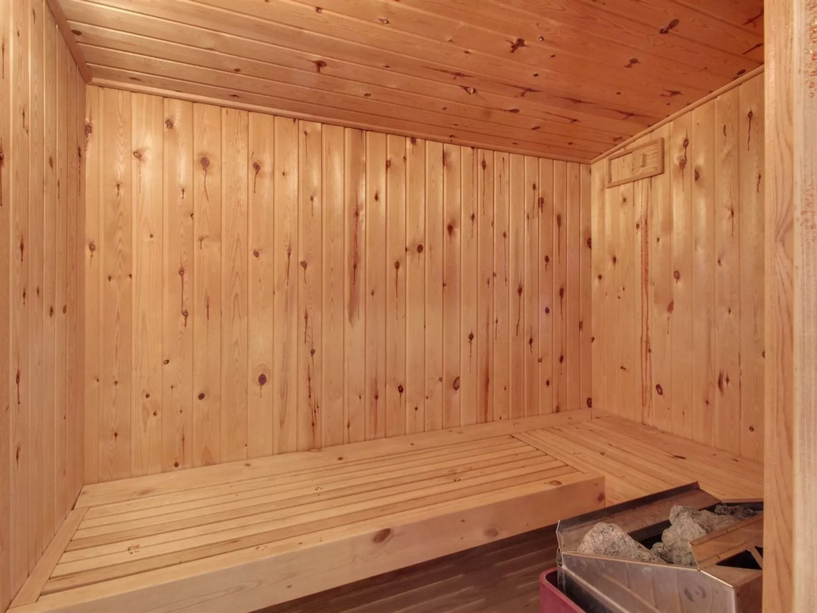 "Aukusti" - 600m from the sea-Binnen